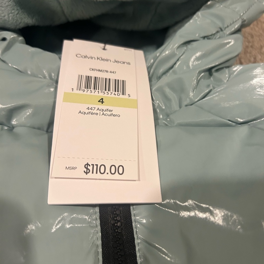NWT Calvin Klein Jeans Kids Liquid Shine Aquifer Puffer Jacket Size 4 New - Picture 4 of 9